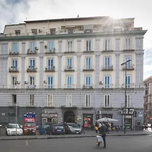 Opera Principe Umberto Nápoly