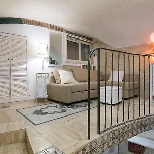  Appartamento Ancient Mansion