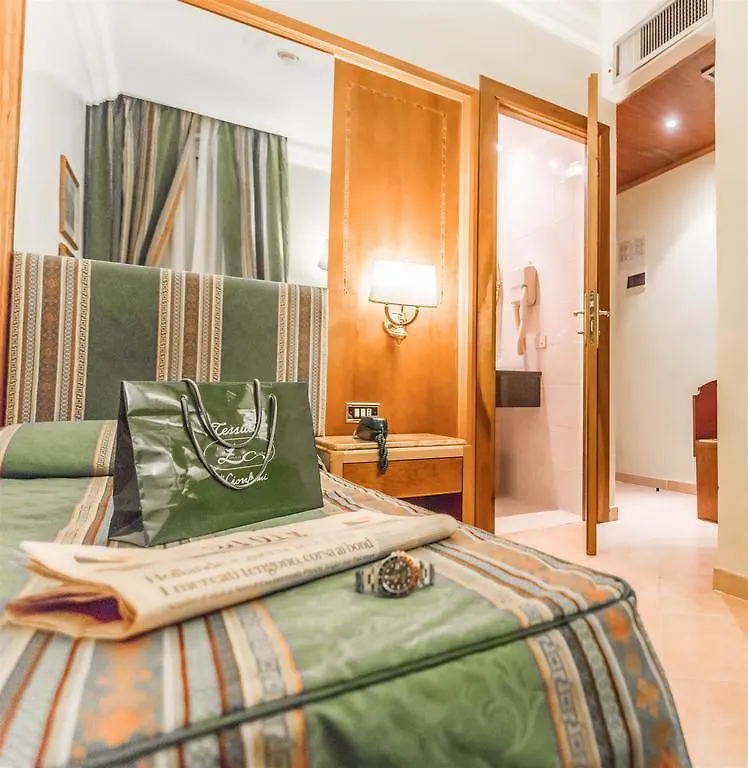 Raeli Hotel Floridia Roma İtalya