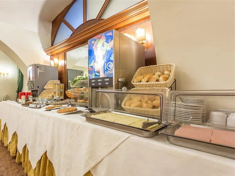 ***  Raeli Hotel Floridia Roma İtalya