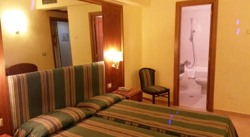 Raeli Hotel Floridia Roma