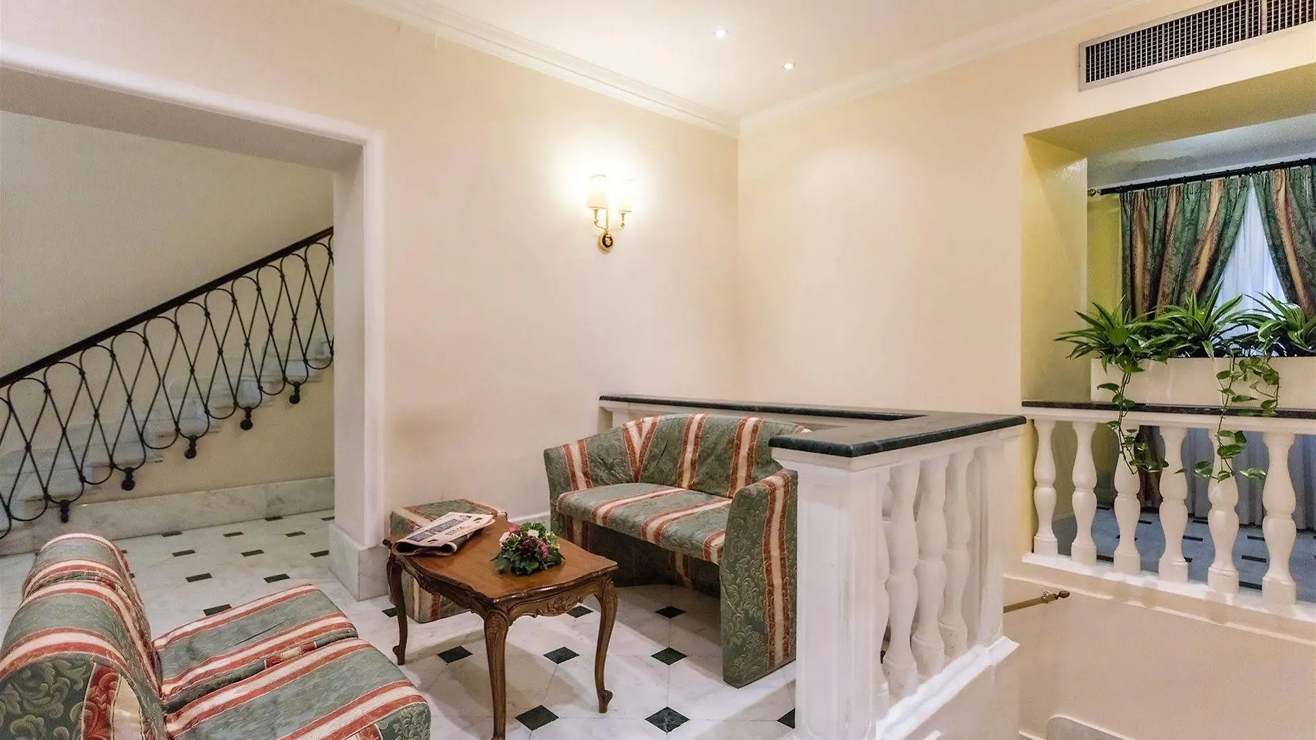 ***  Raeli Hotel Floridia Roma İtalya