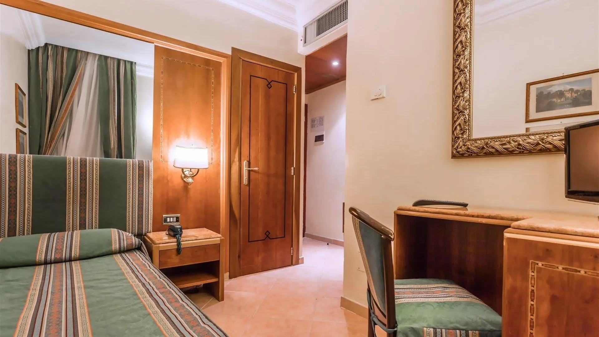 Raeli Hotel Floridia Roma